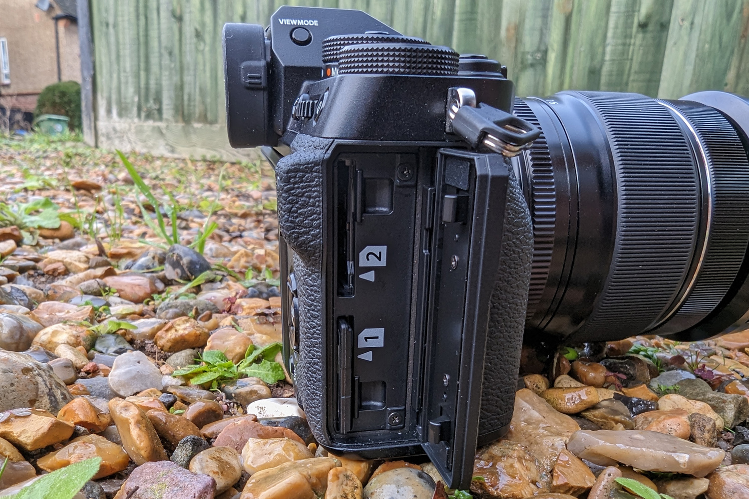 Fujifilm X-T5 review SD card slots