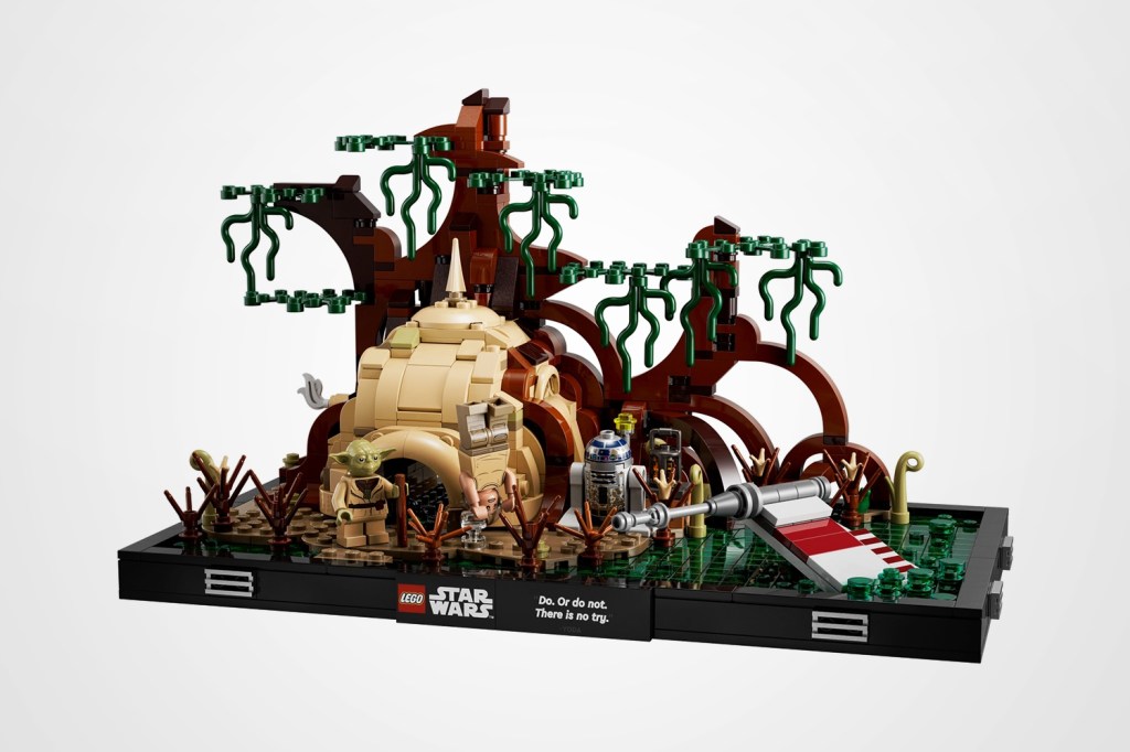 Lego Degobah diorama