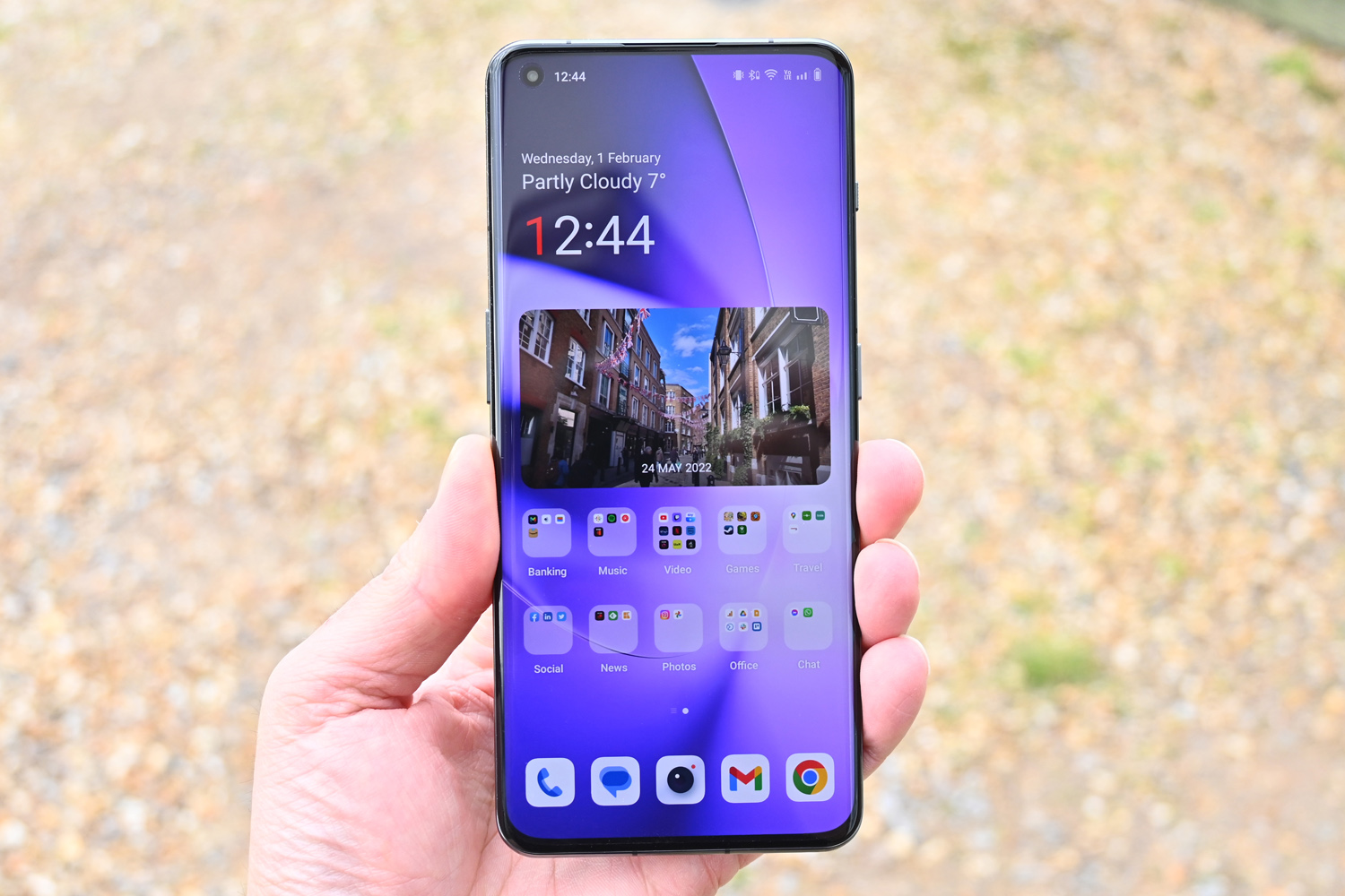 OnePlus 11 review in hand homescreen