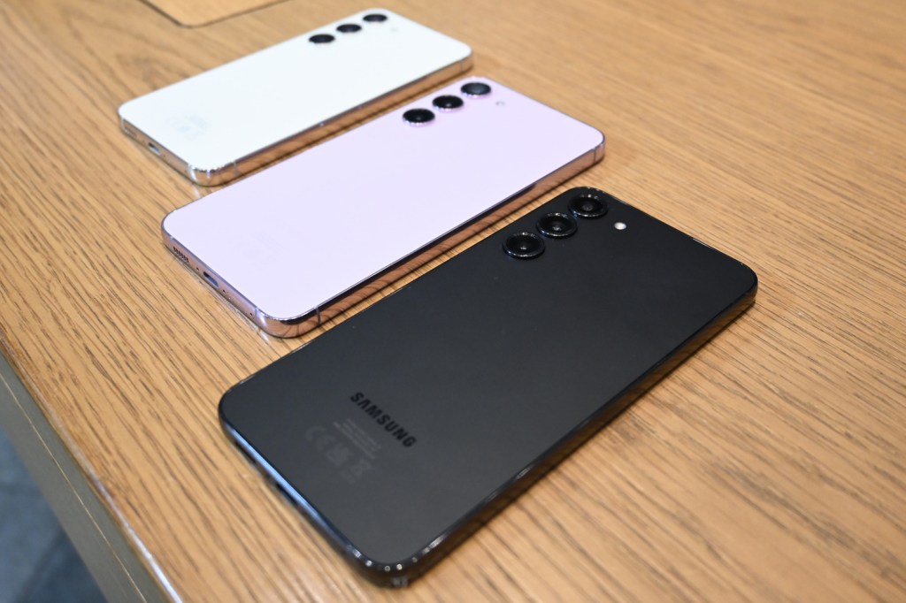 Samsung Galaxy S23 and S23 Plus colours