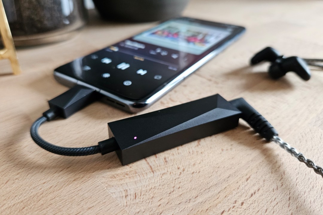 Astell Kern AK HC3 lead