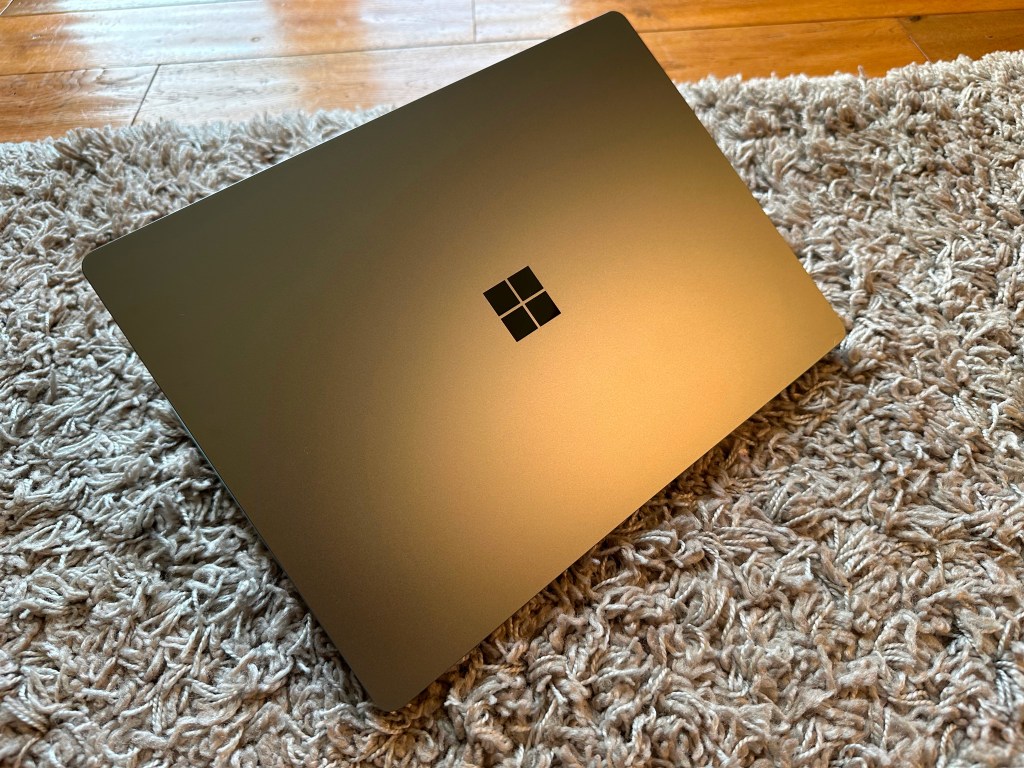 Microsoft Surface Laptop 5 13.5in