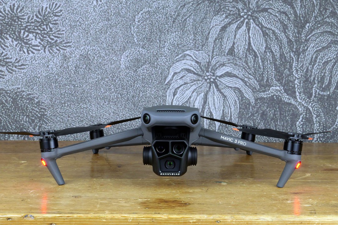 DJI Mavic 3 Pro review lead