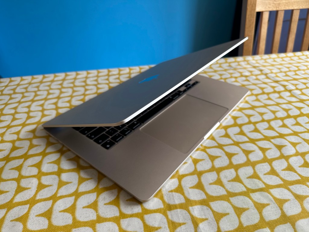 MacBook Air 15in review