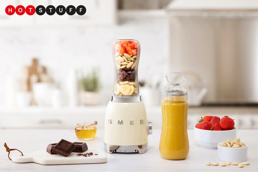 Smeg’s latest personal blender is your kitchen’s new smoothie operator