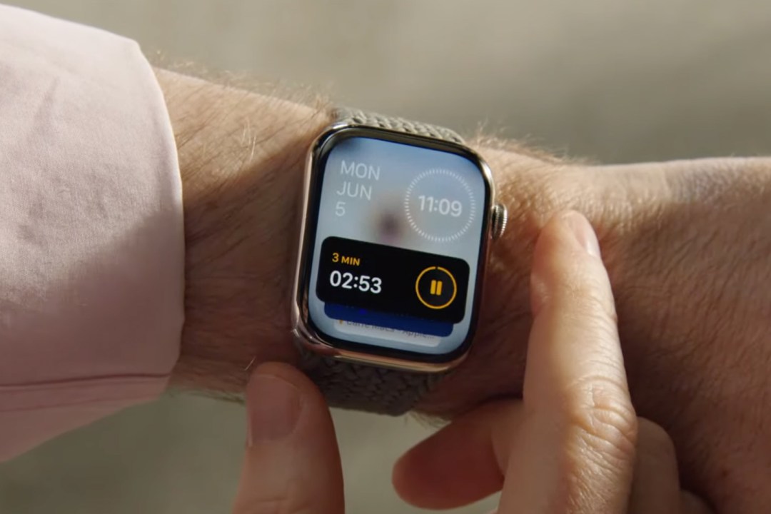 WatchOS 10 on wrist