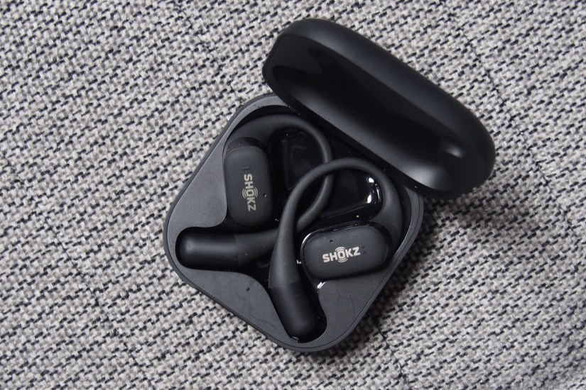 Shokz OpenFit review: breezy listening