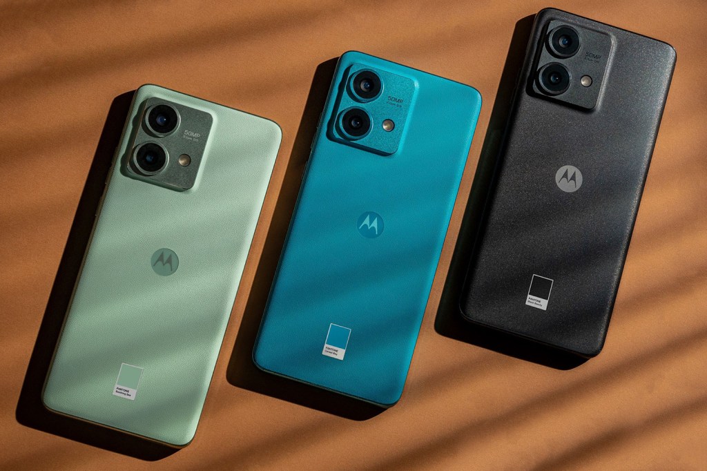 Motorola Edge 40 Neo colour options